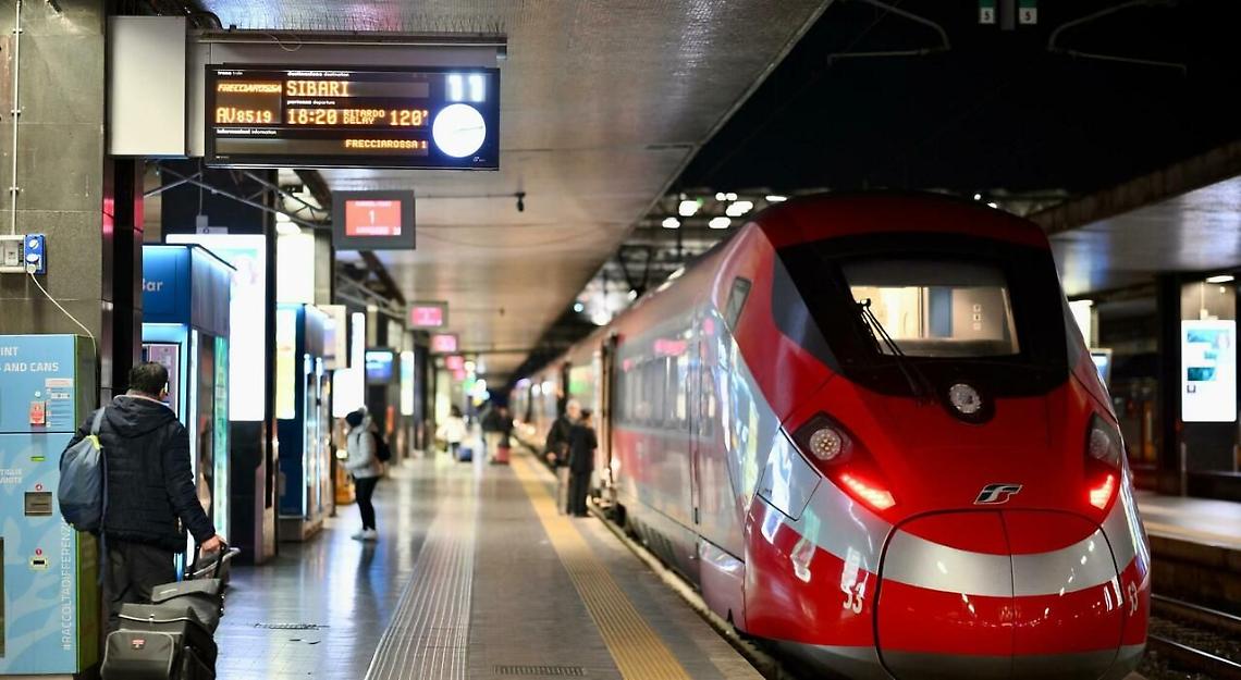 Guasto a un treno blocca Milano Centrale: ritardi fino a 100 minuti