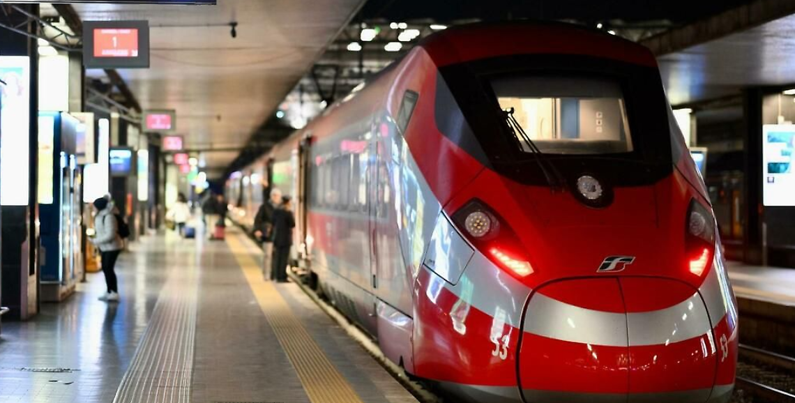 Stop ai treni tra Brescia e Padova: disagi e bus sostitutivi per il weekend