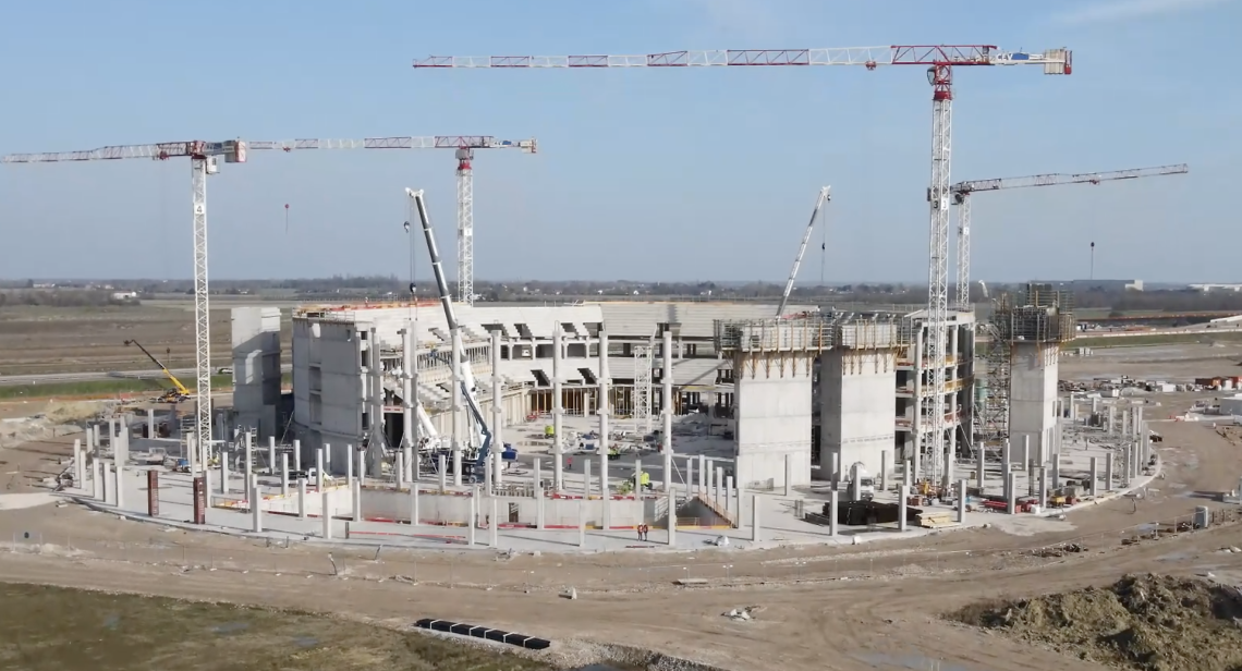 Il Bosco dello Sport di Venezia prende forma: il sindaco Brugnaro in sopralluogo al cantiere