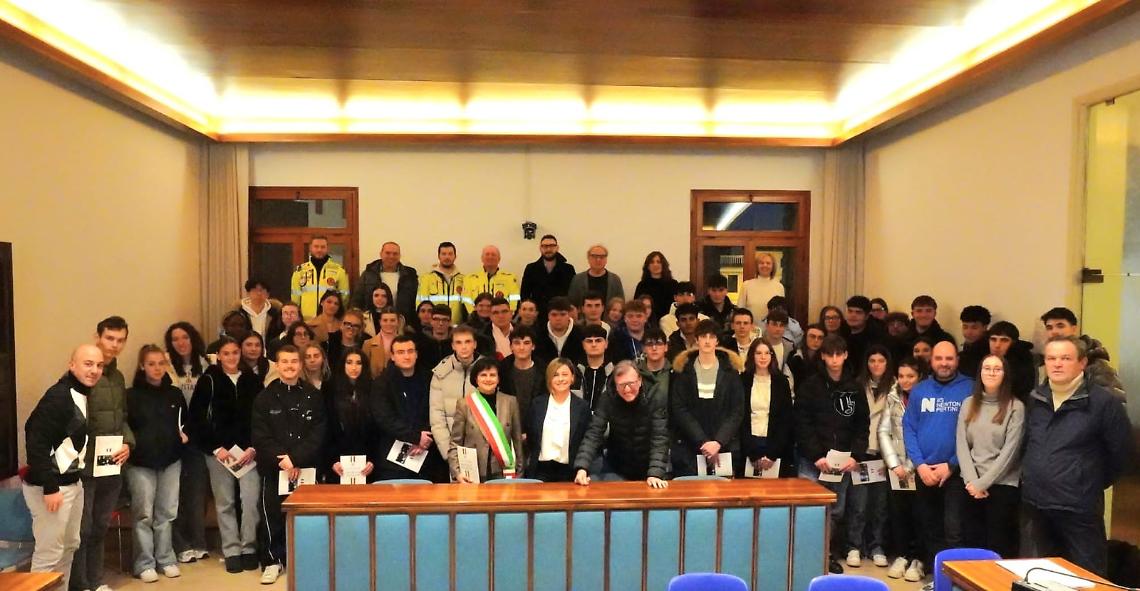 Gruppo di neo diciottenni 