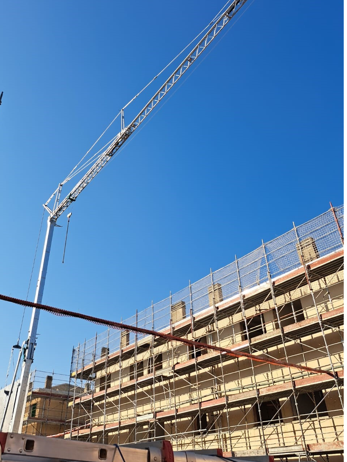 Dalla progettazione all’installazione: l’esperienza di Tecno Crane nei cantieri di Bologna e Padova