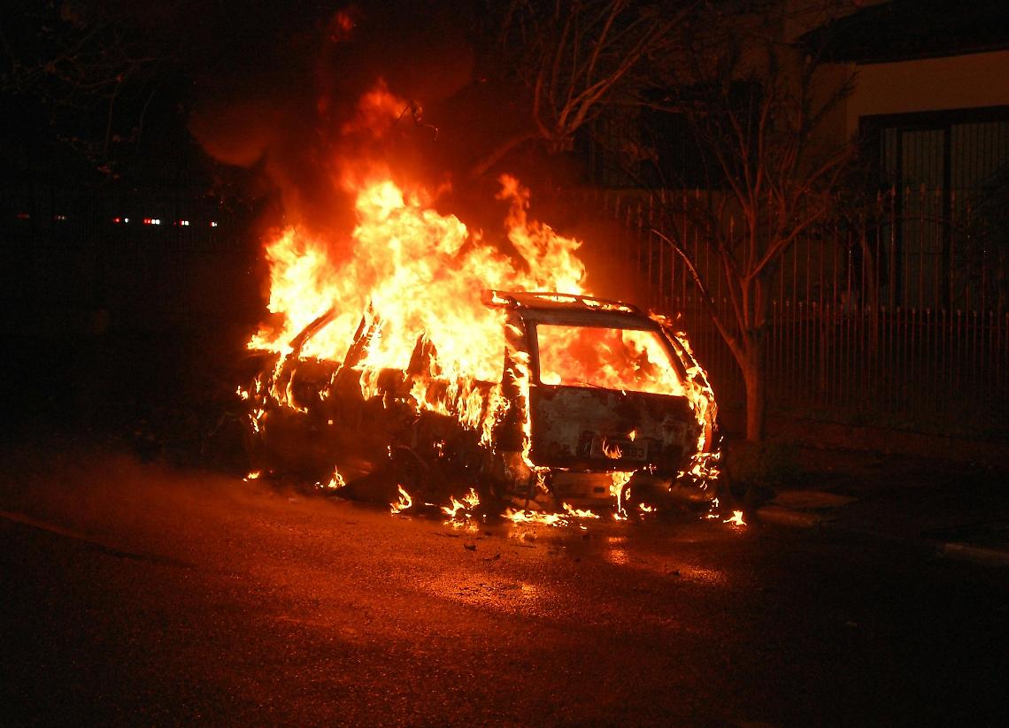 Auto a fuoco Verona