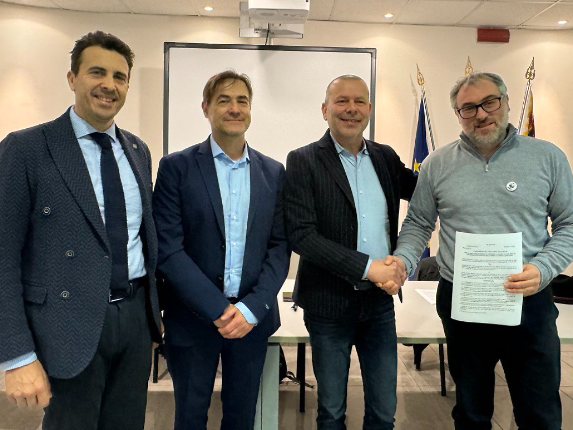 Firma Convenzione Parco e WWF