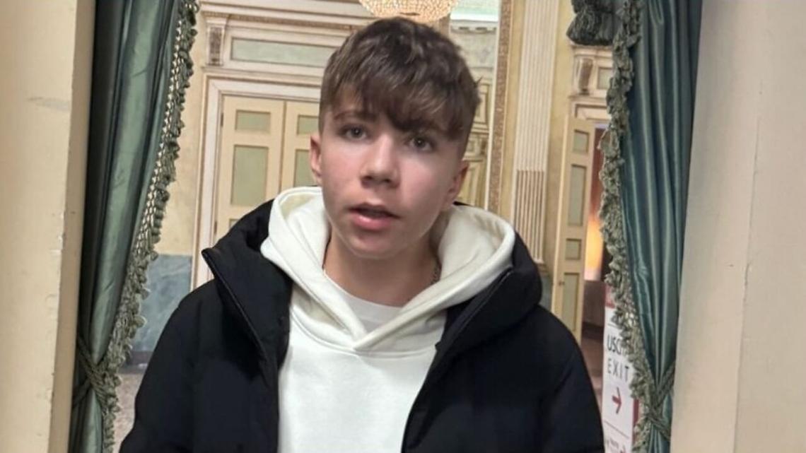 Scomparso Leonardo, il grido di disperazione della madre: «Torna a casa, ti stiamo cercando»