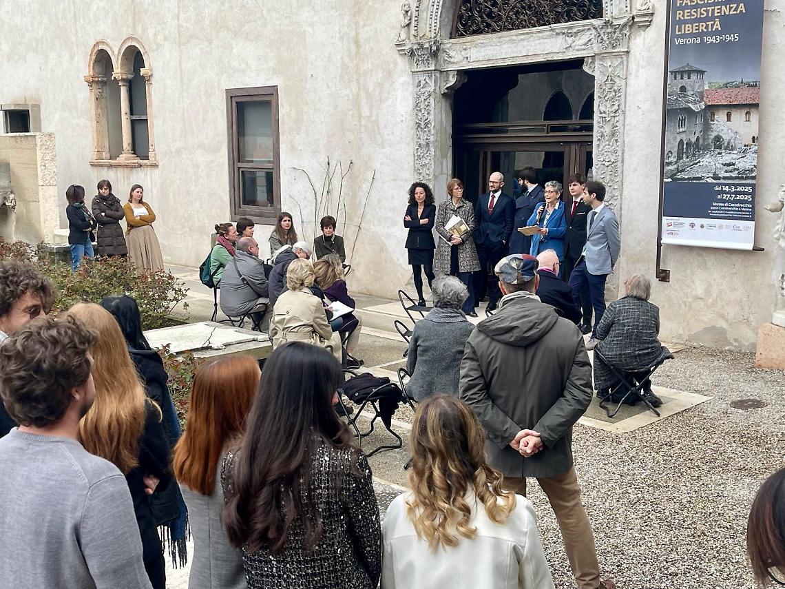 Foto dell'inaugurazione