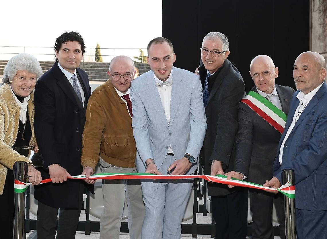 Foto inaugurazione 8 marzo 2025 al Vittoriale degli Italiani