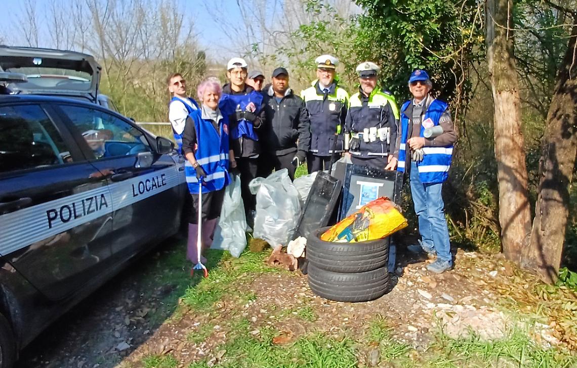 Foto della raccolta rifiuti