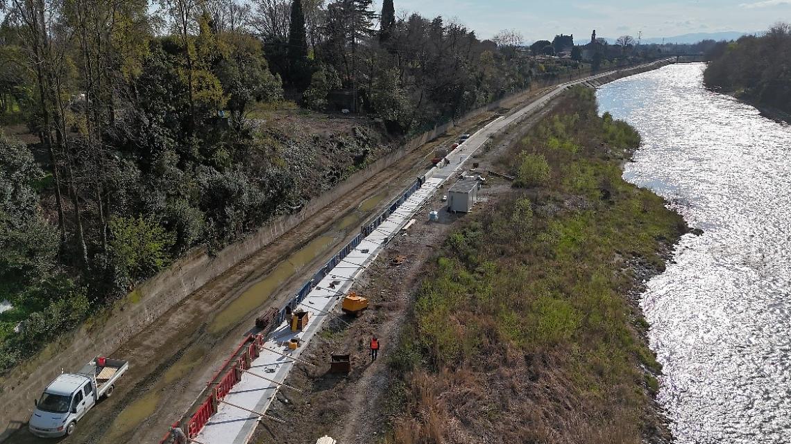 Lo stato attuale dei lavori all'argine del canale