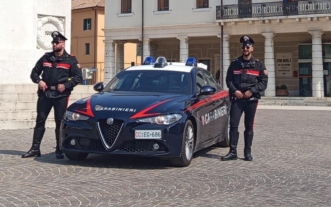 Chiede 70 euro per restituire un cellulare rubato: arrestato a Montebelluna