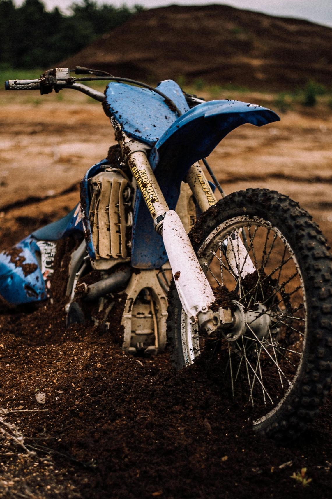 Incidente a Quinto di Treviso: giovane in gravi condizioni dopo una caduta durante motocross