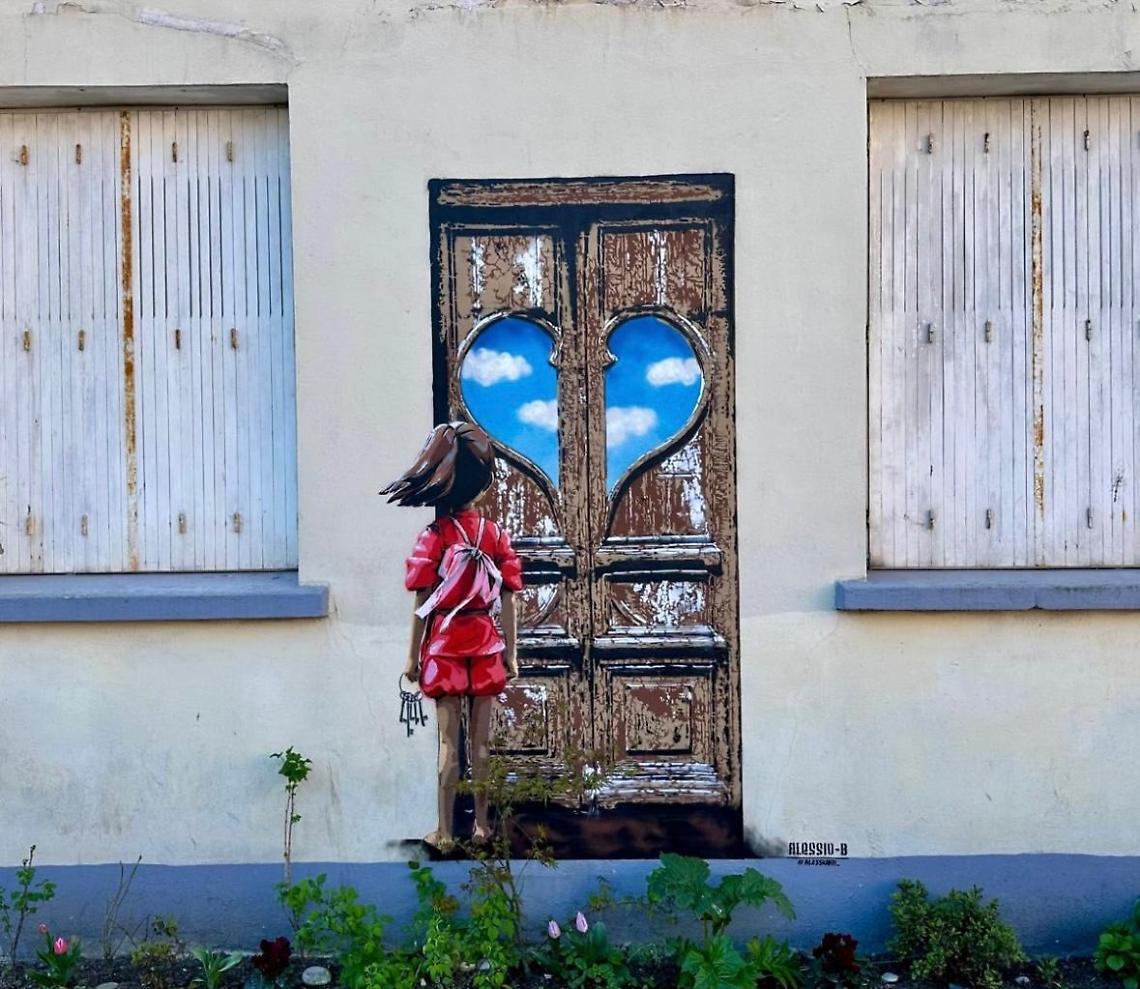 Super Walls 2025: la Biennale che dipinge i sogni sui muri di Padova e provincia