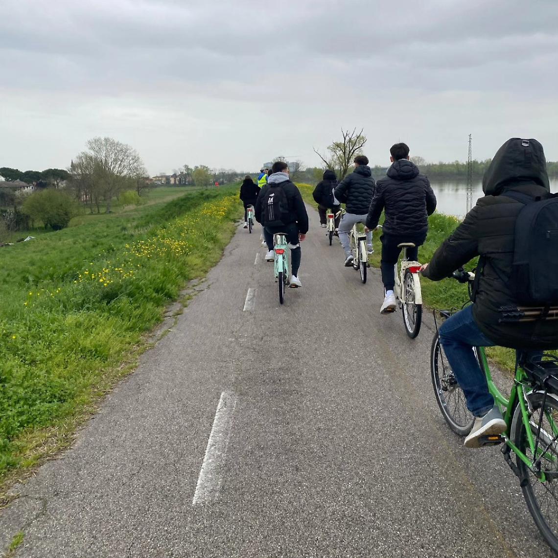Studenti in bici a Porto Viro