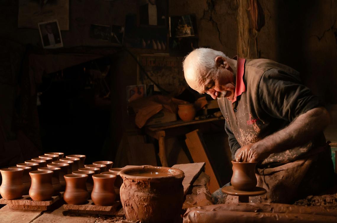 Quando il fare diventa narrazione: l’artigianato raccontato dai giovani con la forza delle immagini