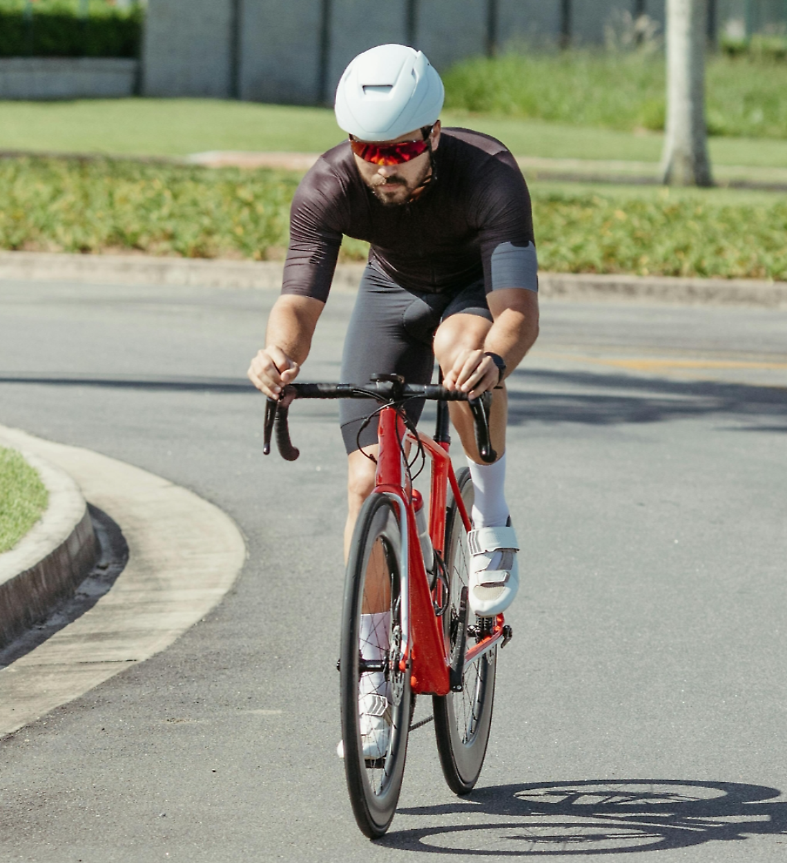 Prosecco Cycling 2025: divieto di pedalare troppo veloce per un'esperienza più rilassata e sicura