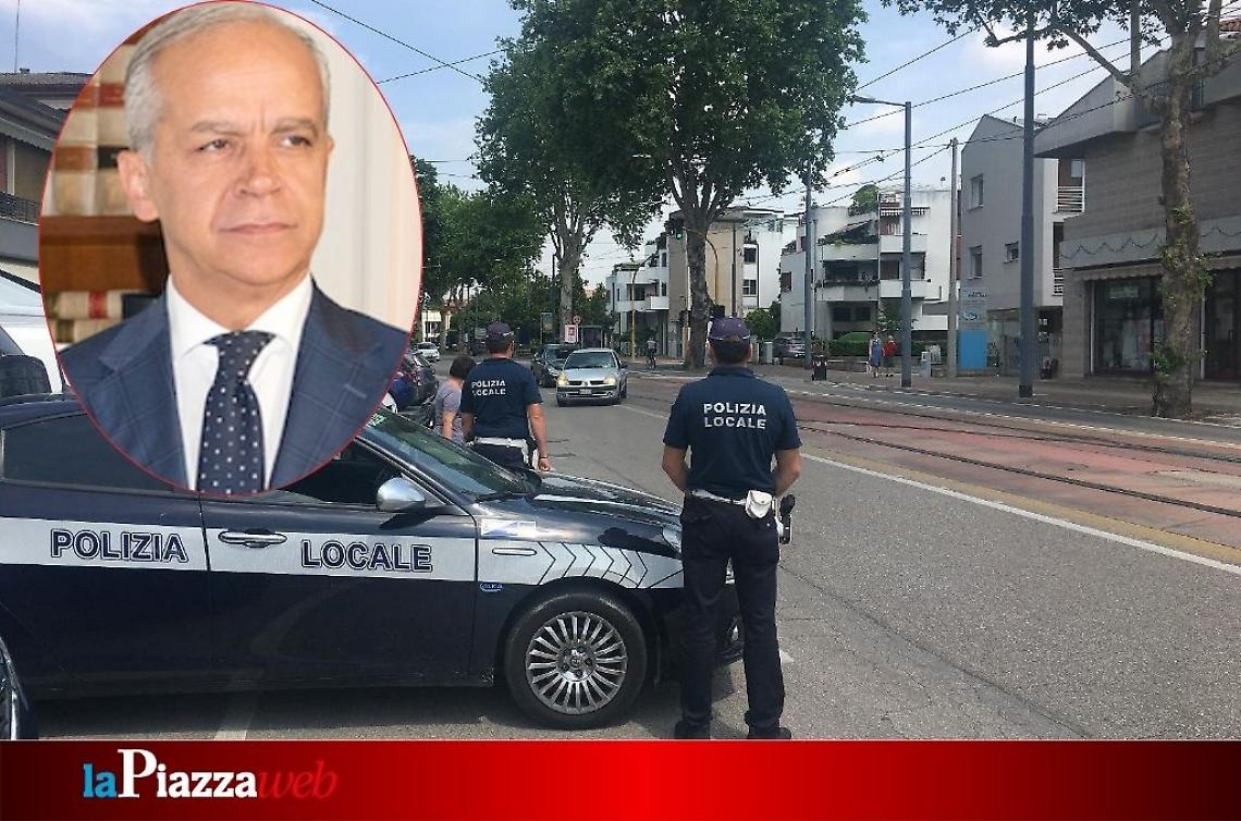 Zona rossa all’Arcella, Piantedosi: «Scelta condivisa, non imposta. I cittadini apprezzano i controlli»