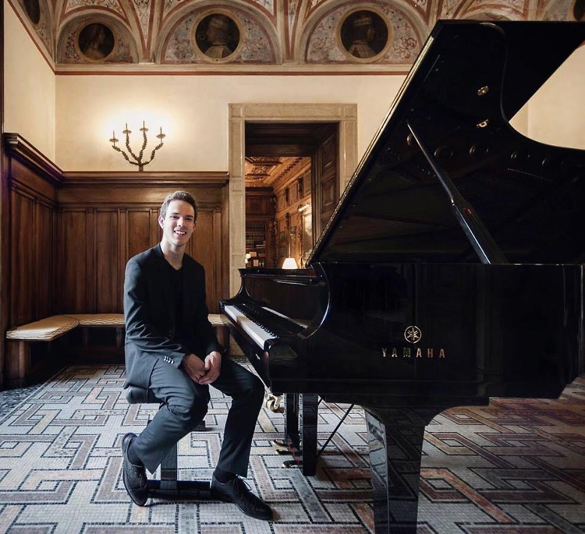 Gabriele Strata incanta Treviso: il giovane pianista protagonista del secondo appuntamento di #Generazionifuture
