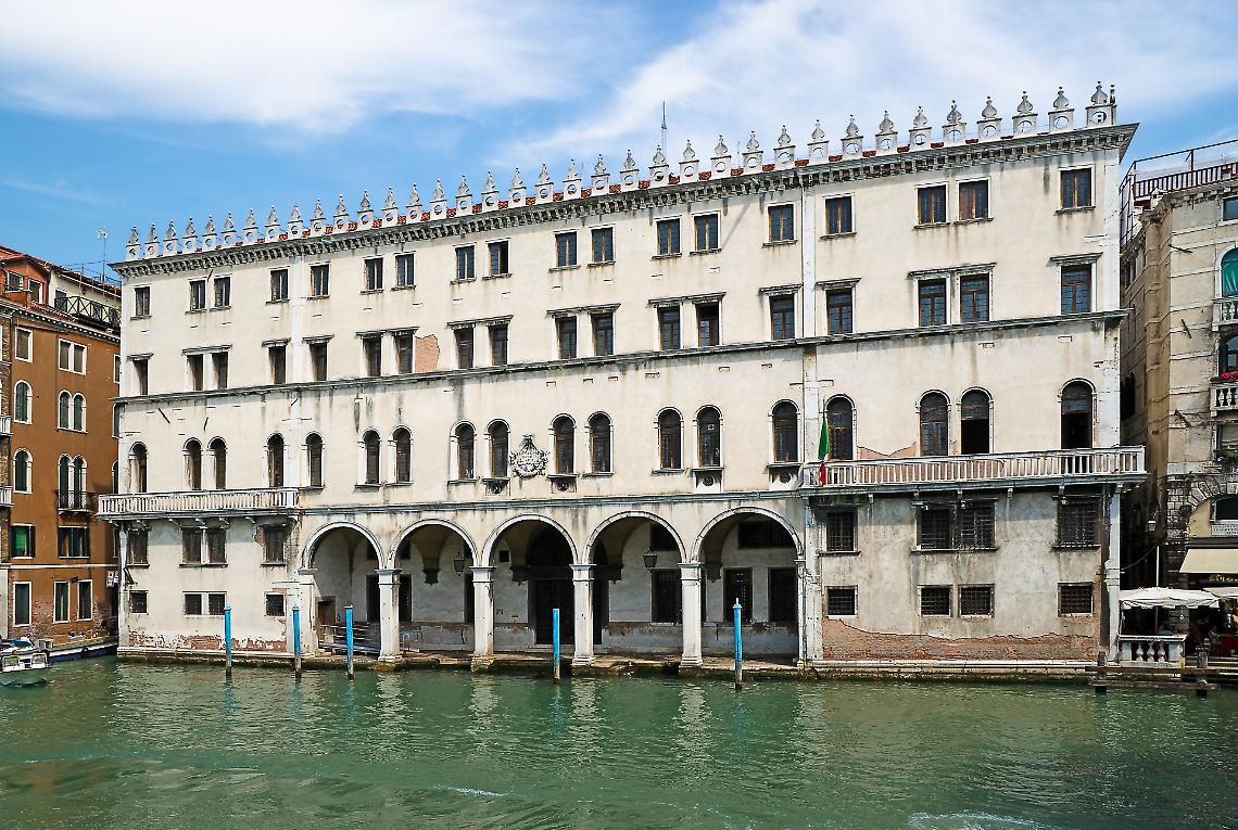 La sede dell'ex Fondaco dei Tedeschi