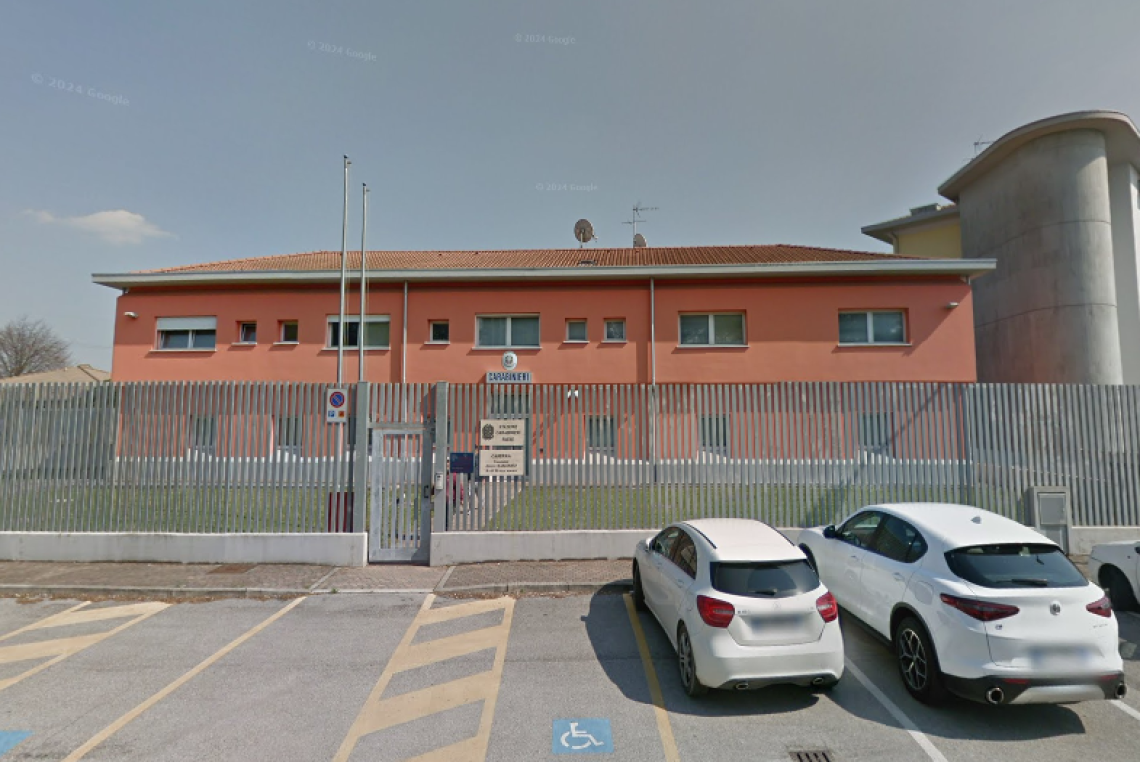La Caserma dei Carabinieri di Paese