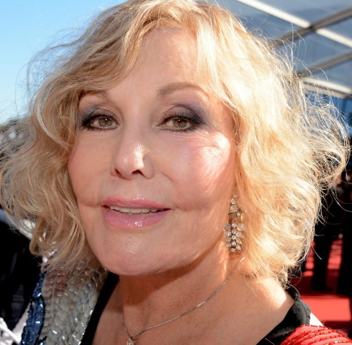 Leone d’Oro alla carriera a Kim Novak: omaggio alla musa di Hitchcock alla Mostra del Cinema di Venezia
