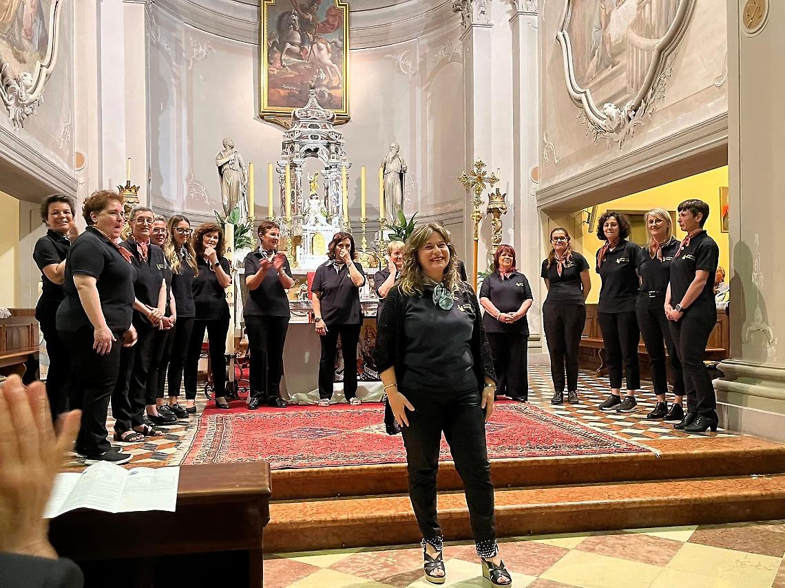 Bottrighe, il coro "Eco del Fiume" a Maserada Tv