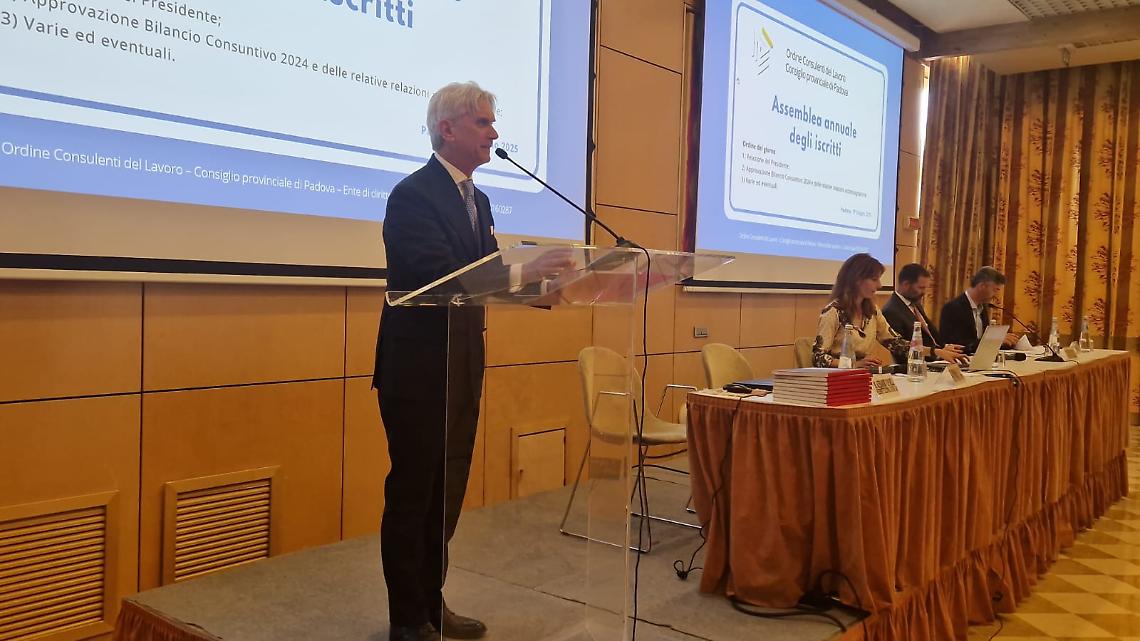 Foto dell'assemblea
