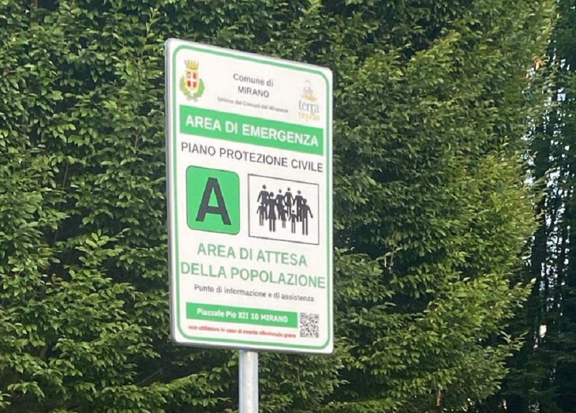 Mirano, l'Unione dei Comuni istalla i nuovi cartelli della Protezione Civile