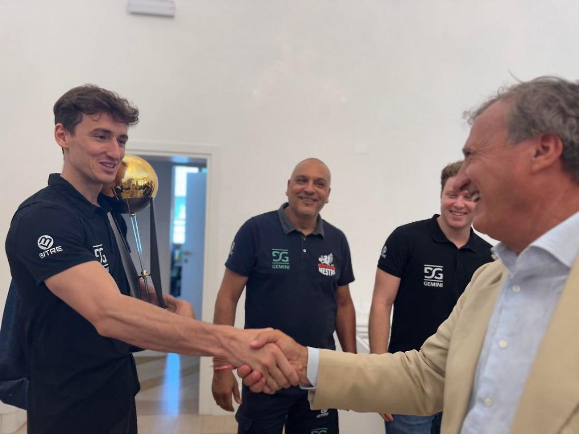 Foto dell'incontro in Comune