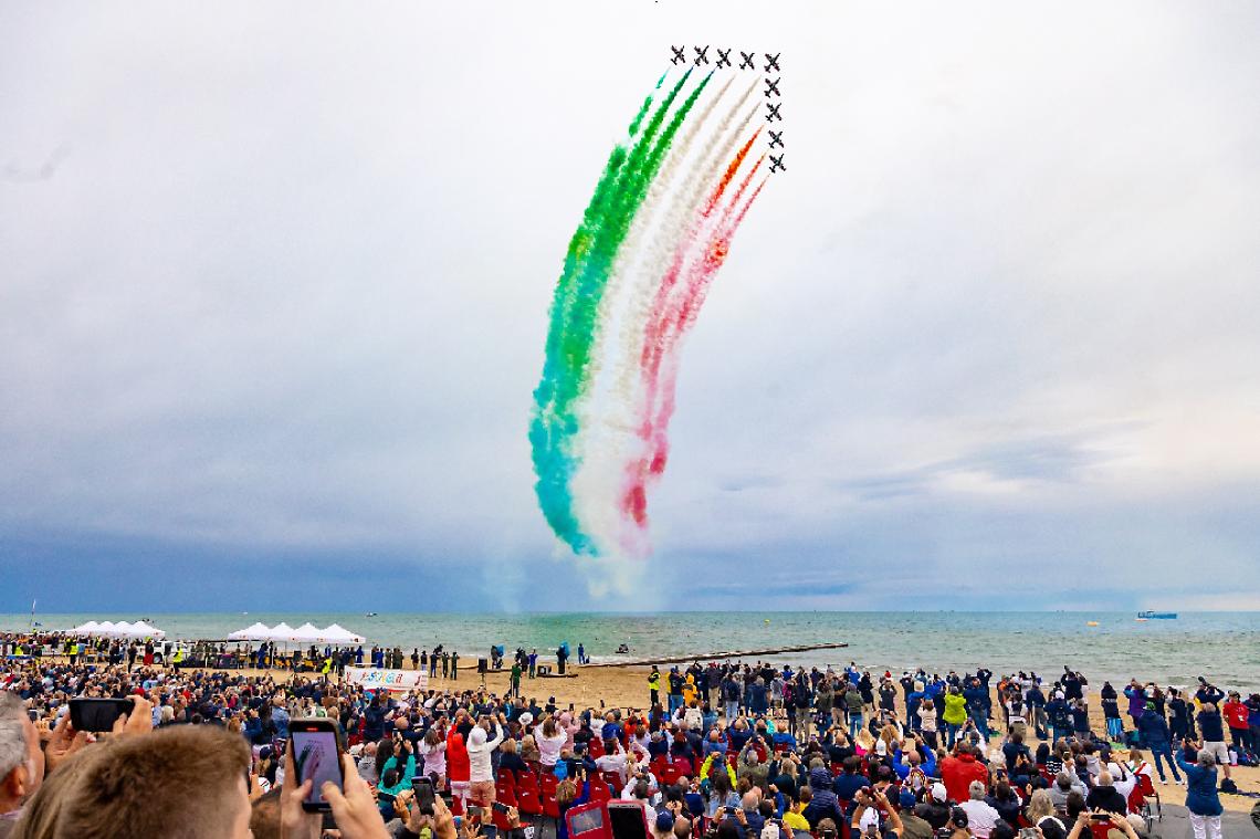 Jesolo Air Show 2025, debutta la Marina Militare: nei cieli anche Harrier e F-35B