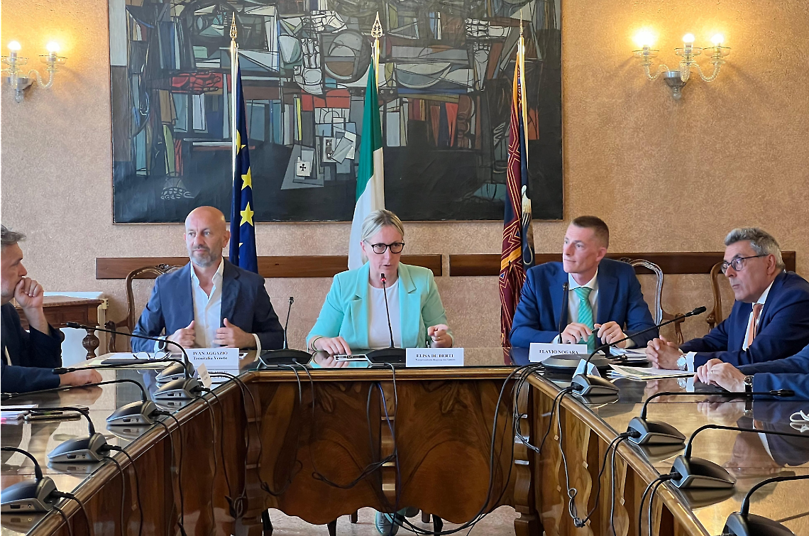 Conferenza Treno del mare