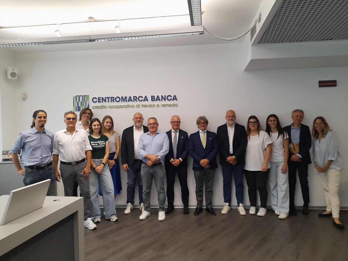 Foto della presentazione del progetto