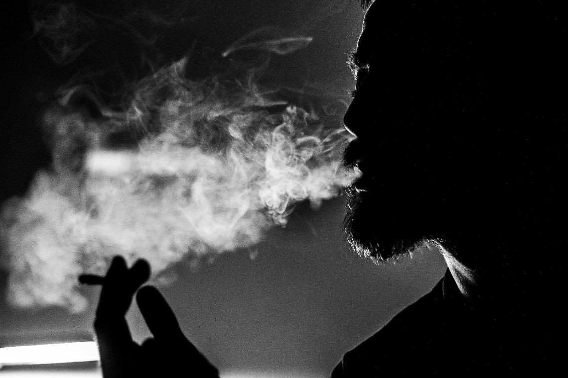 Scoperta a Valdobbiadene la vendita illegale di tabacchi: sequestrati 2 chili di tabacco