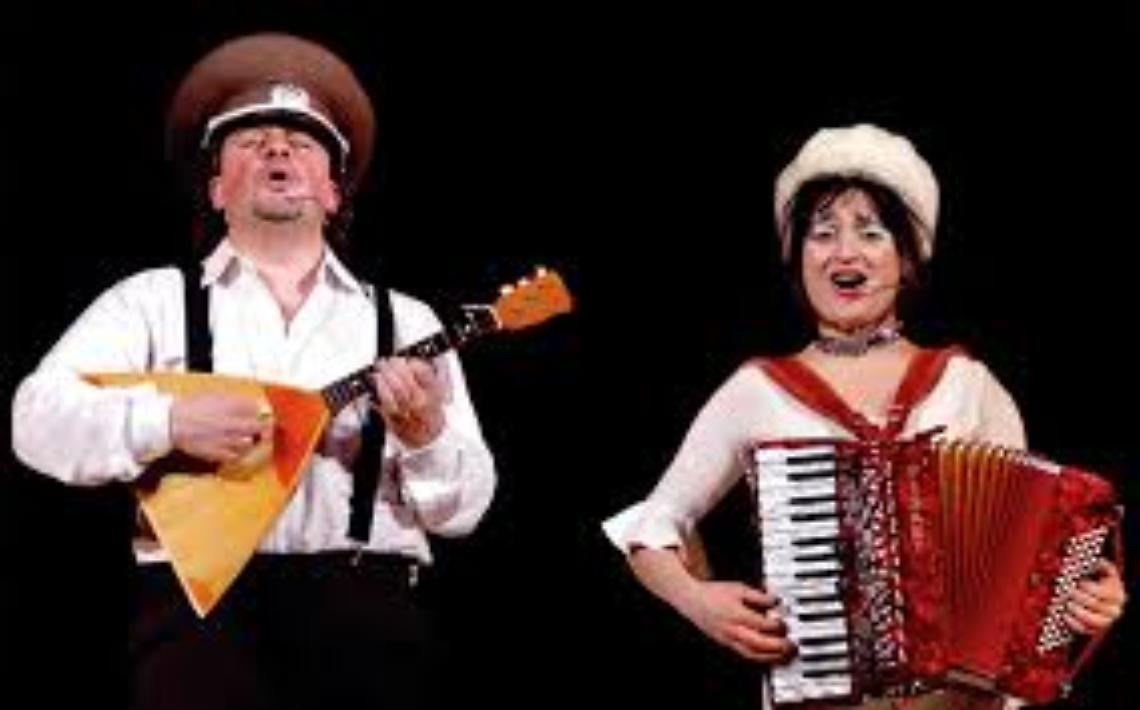 Il fascino del teatro e del circo sotto le stelle del Polesine: emozioni ed atmosfere felliniane con "Il Teatro Siete Voi – Estate"