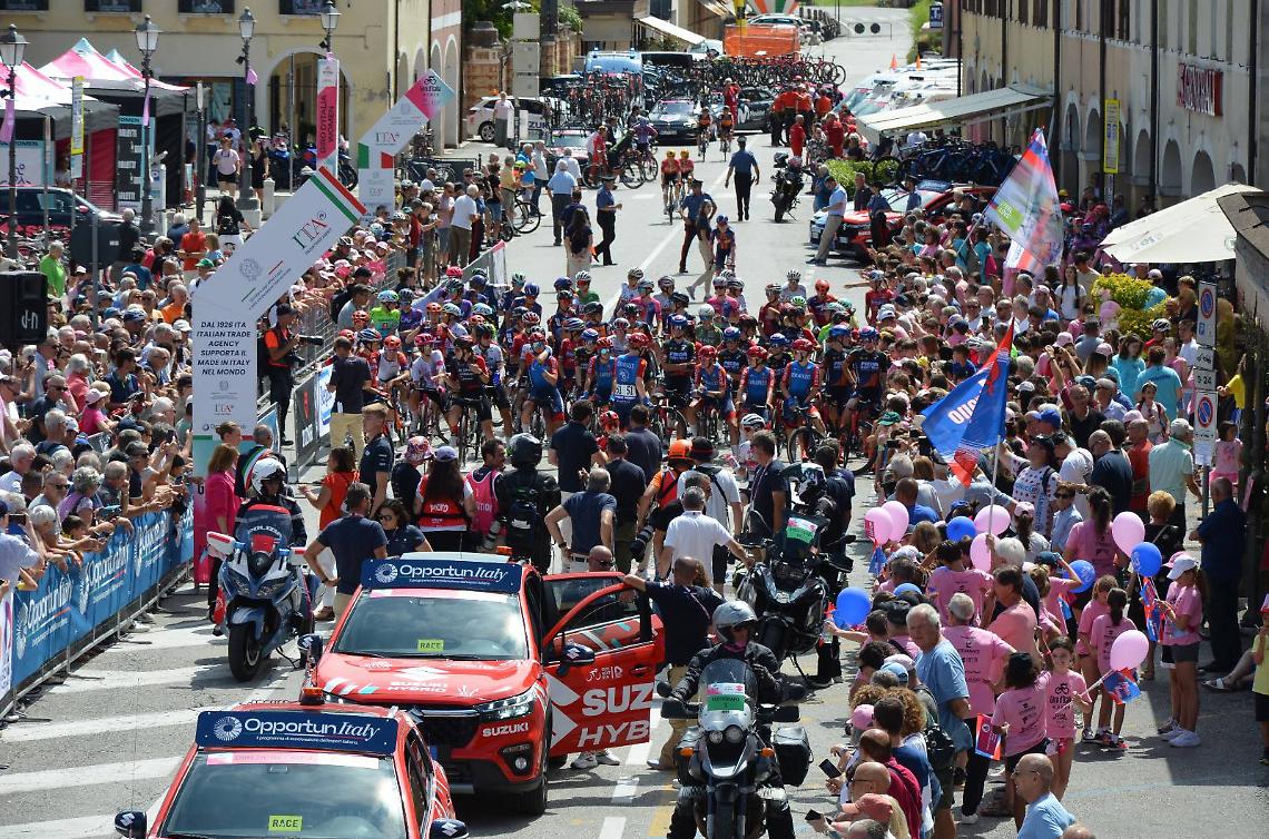 Mirano cornice unica per il Giro d'Italia Women