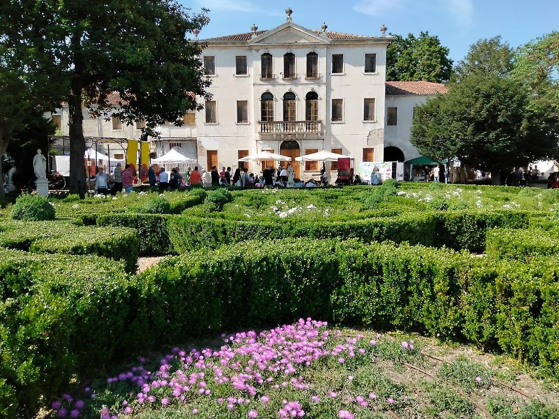 Una serie di beni pubblici gestibili da associazioni e privati 