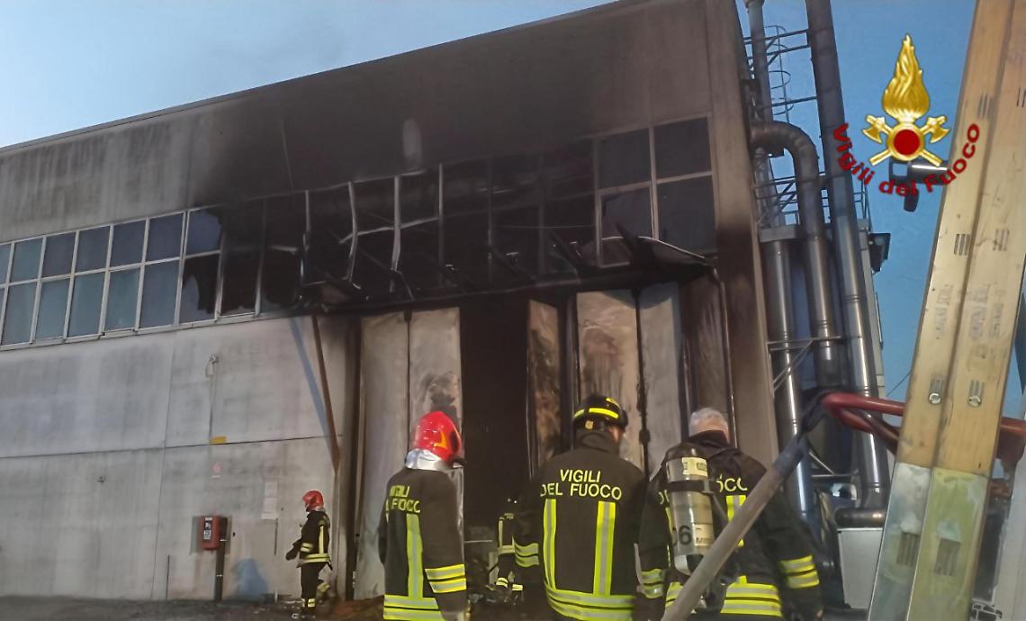 Foto dell'incendio