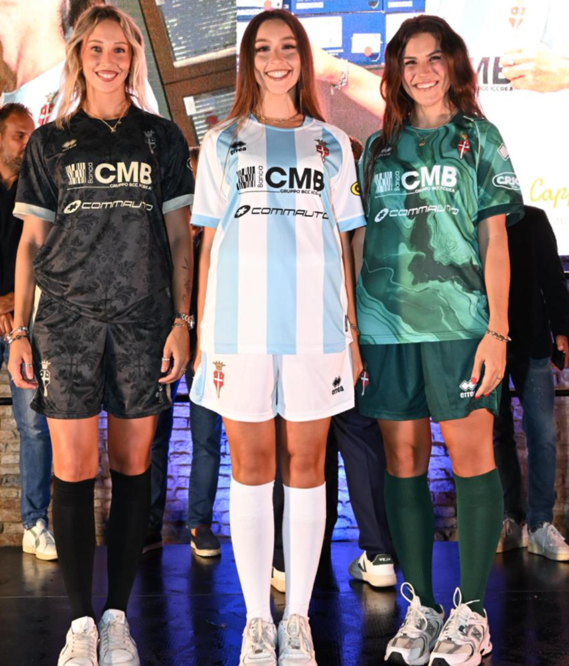 Treviso FBC, presentate le nuove maglie: più di 500 tifosi in festa sotto la Loggia dei Cavalieri