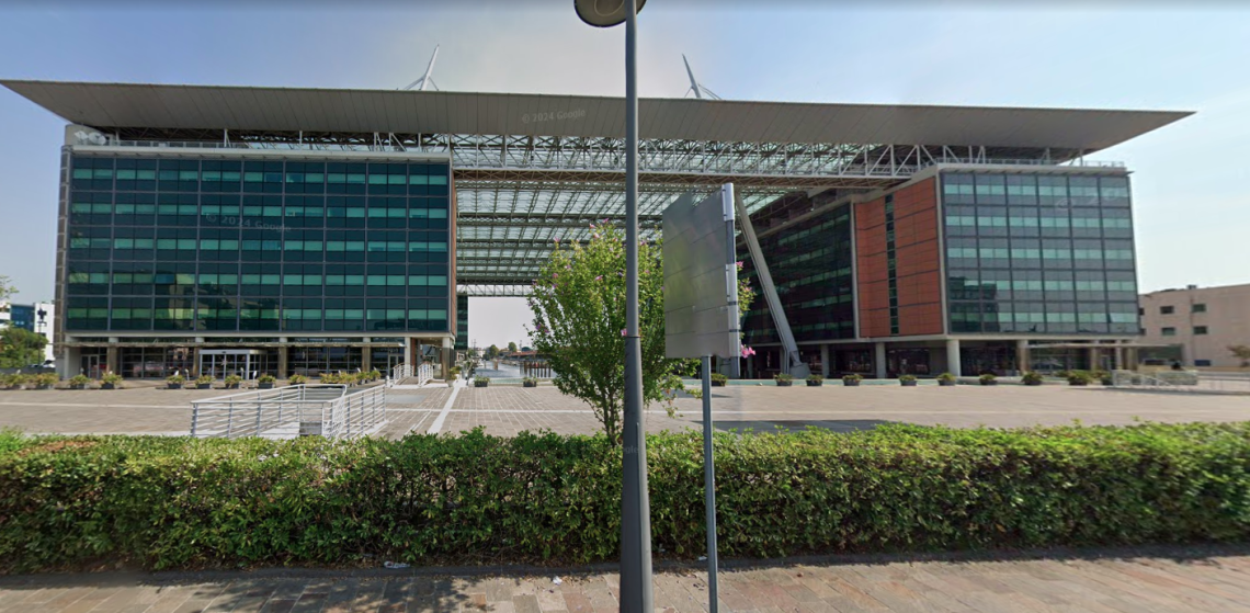 Crisi al Laguna Palace di Mestre: a rischio sessanta posti di lavoro tra incertezza e mancate soluzioni