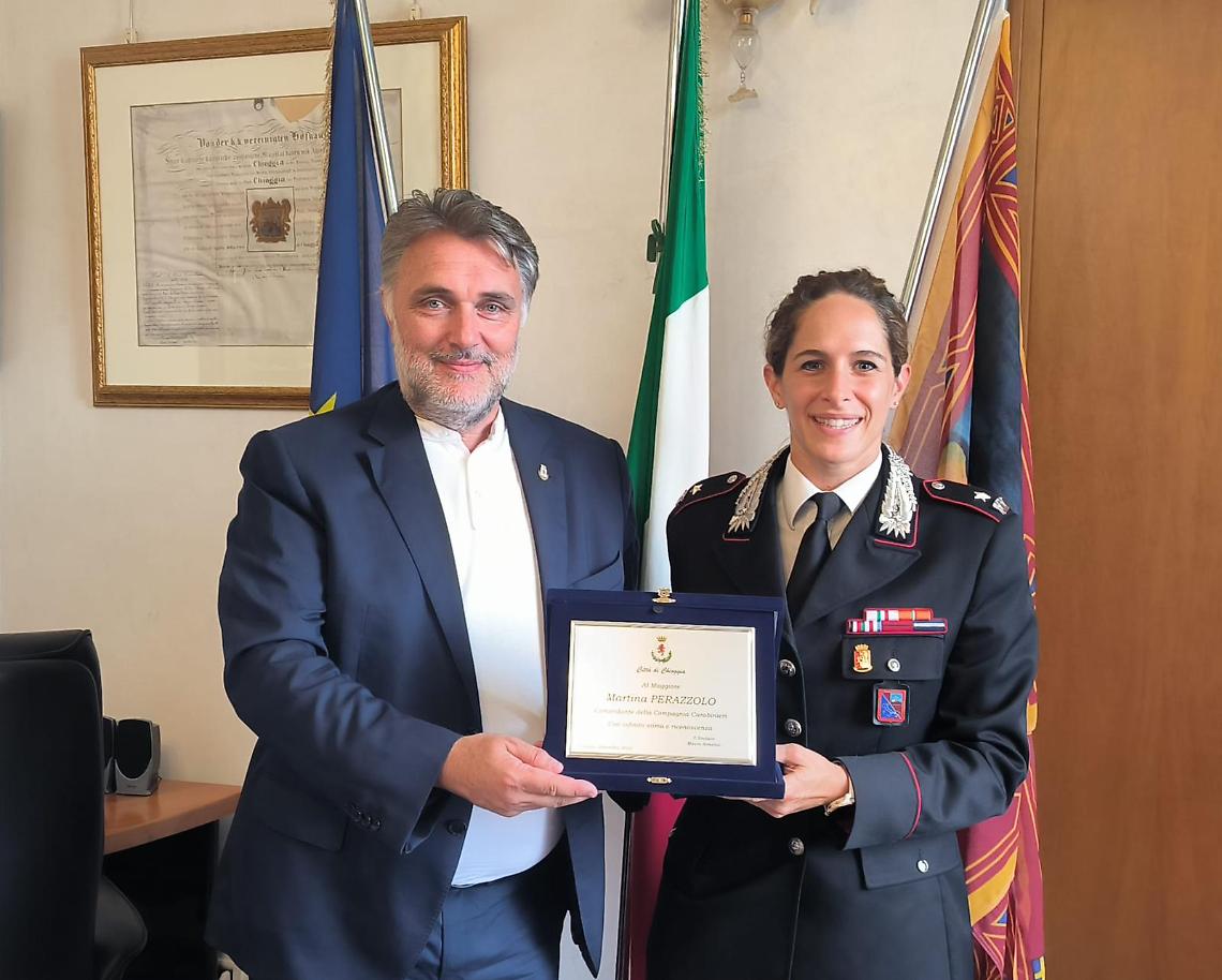 Chioggia saluta i suoi vertici militari: cambio alla guida di Carabinieri e Guardia Costiera