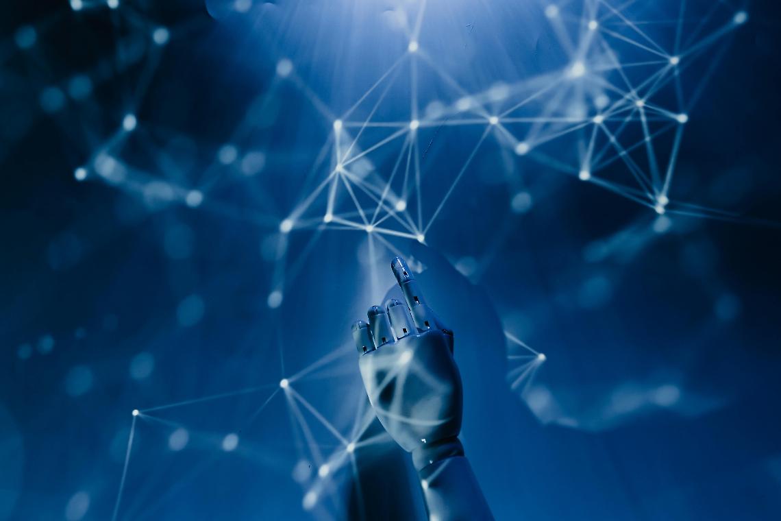 Gli algoritmi anti-crisi conquistano il Veneto: il futuro della moda passa dall’intelligenza artificiale