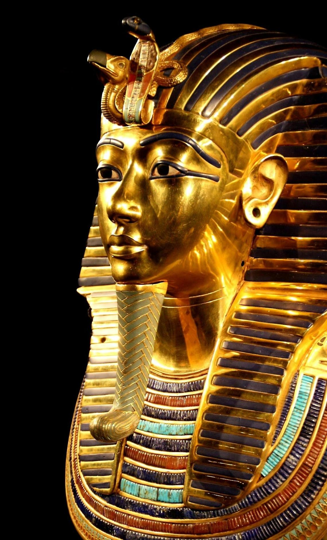 La misteriosa gemma di Tutankhamon svela i suoi segreti a Padova