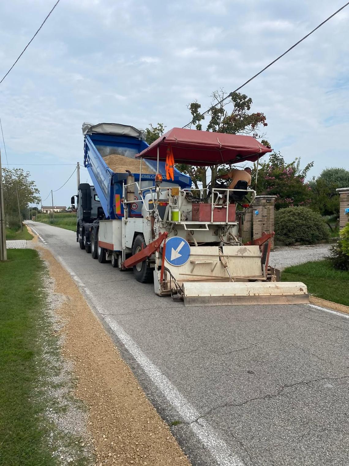 Estate di lavori a San Giorgio delle Pertiche: segnaletica rifatta, banchine sistemate e Piazzetta Minozzi riqualificata