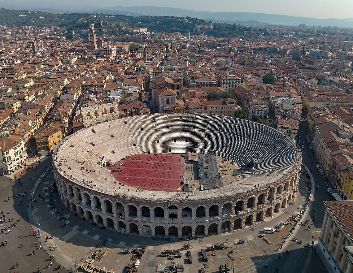 L'Arena di Verona: il monumento che racconta la storia millenaria della città