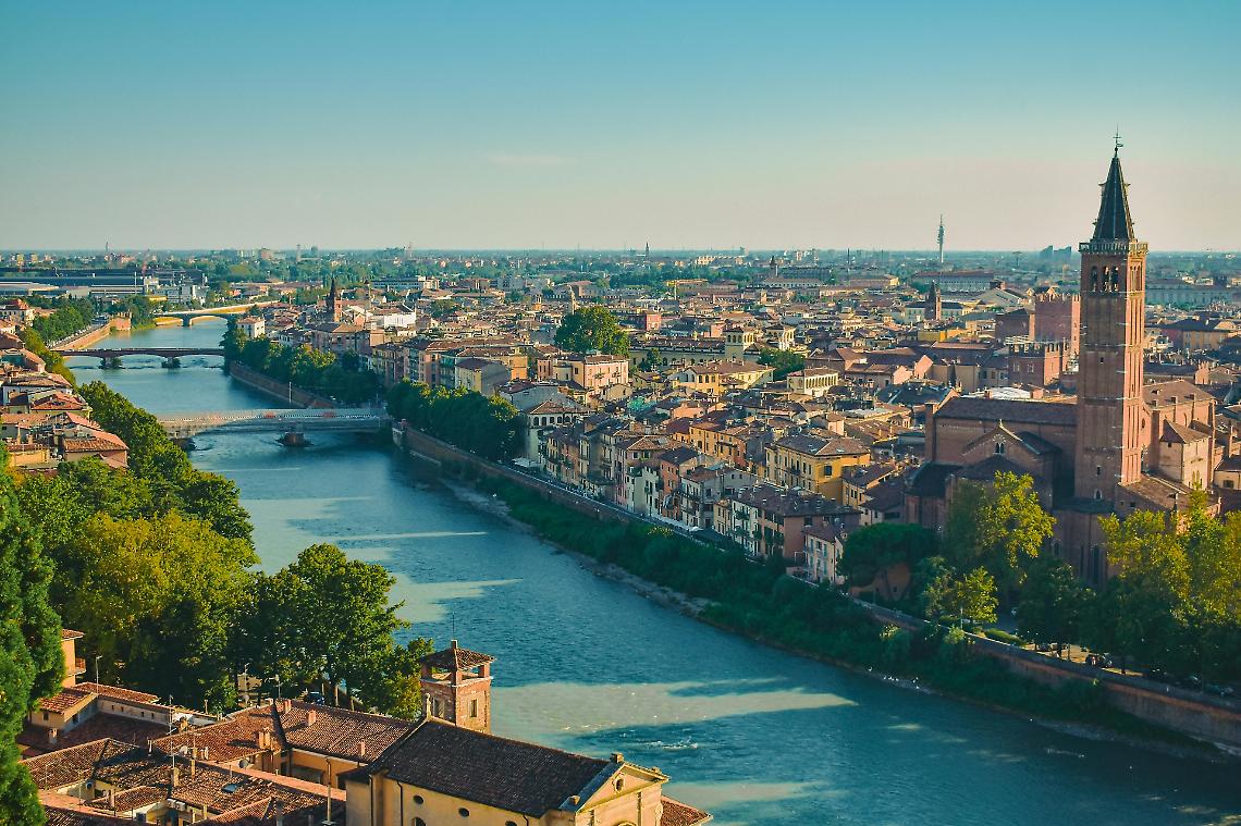 Verona a piedi: i percorsi più belli tra storia, natura e scorci indimenticabili