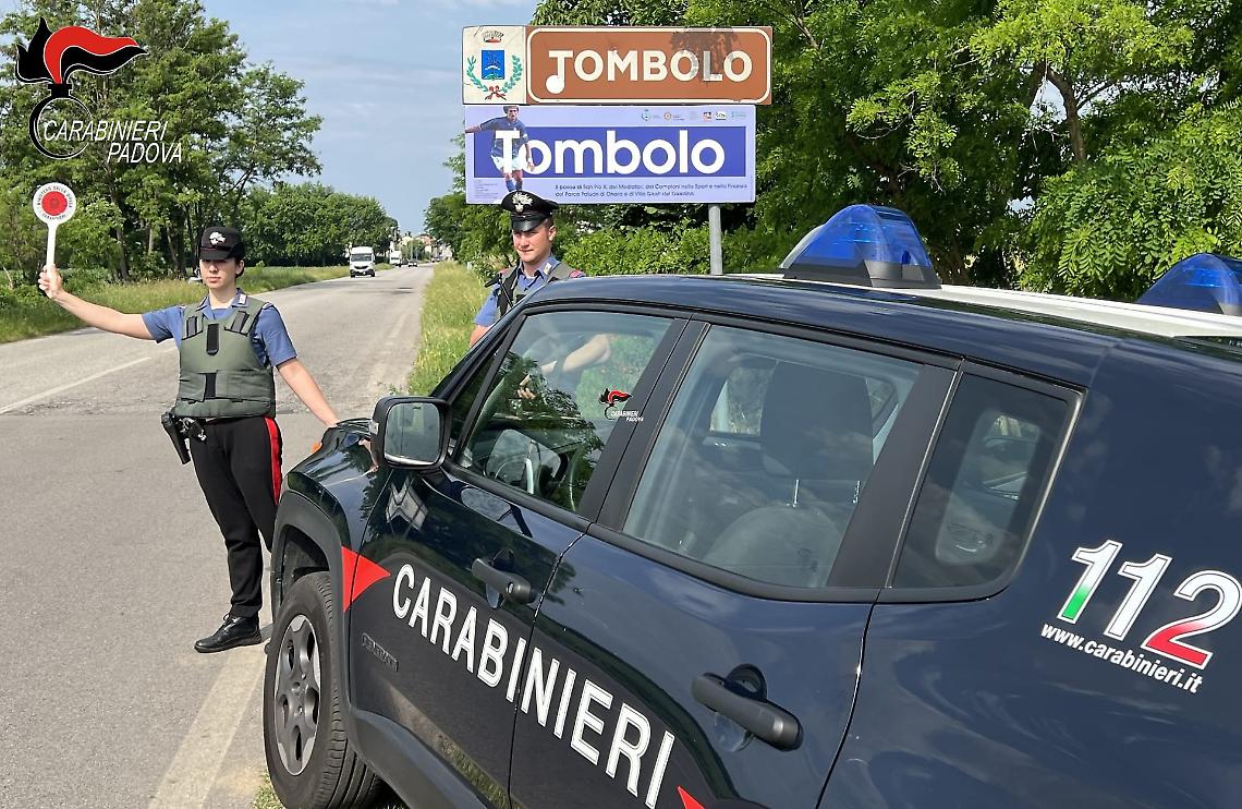 Tombolo, giovane spacciatore: arrestato un 19enne per detenzione di hashish