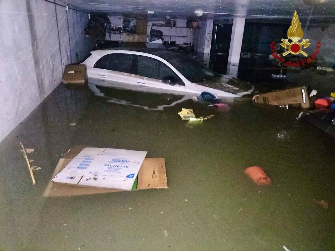 Maltempo in Veneto: allagamenti e danni nel Miranese, firmato lo stato d'emergenza regionale