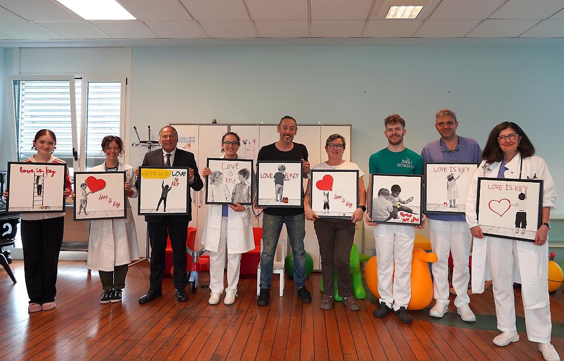 "Love is Key", donate alla Pediatria del Ca’ Foncello nove stampe dell’artista trevigiano Manuel Giacometti