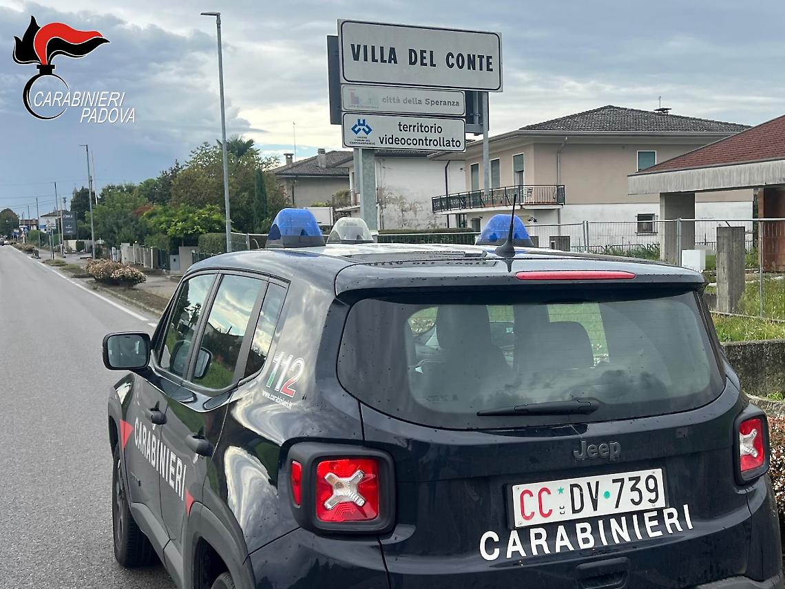Villa del Conte, 18enne sorpreso a rubare una bici elettrica: arrestato dai Carabinieri