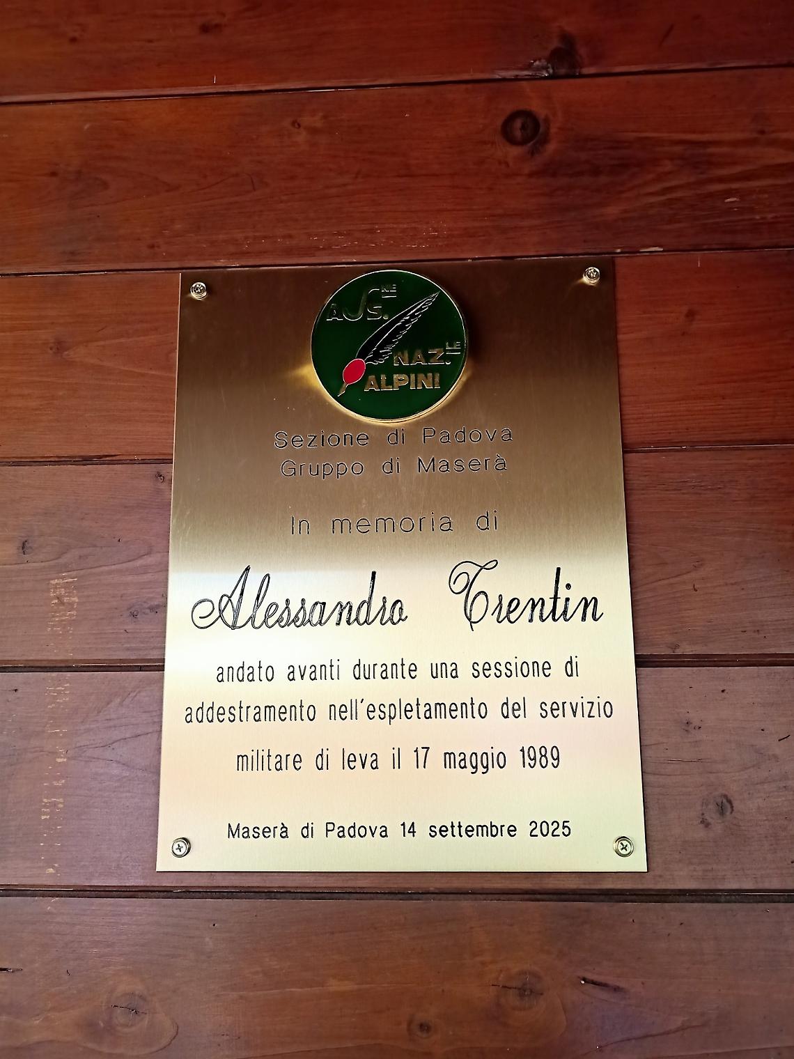 Maserà ricorda l’alpino Alessandro Trentin con una targa al parco della Libertà
