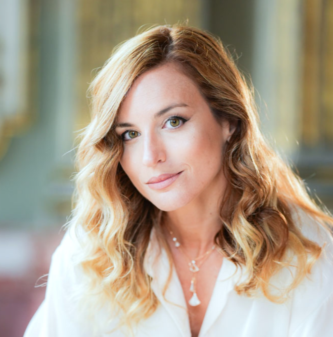 Beatrice Venezi rinvia la sua partecipazione al Festival delle Idee: appuntamento spostato a gennaio 2026