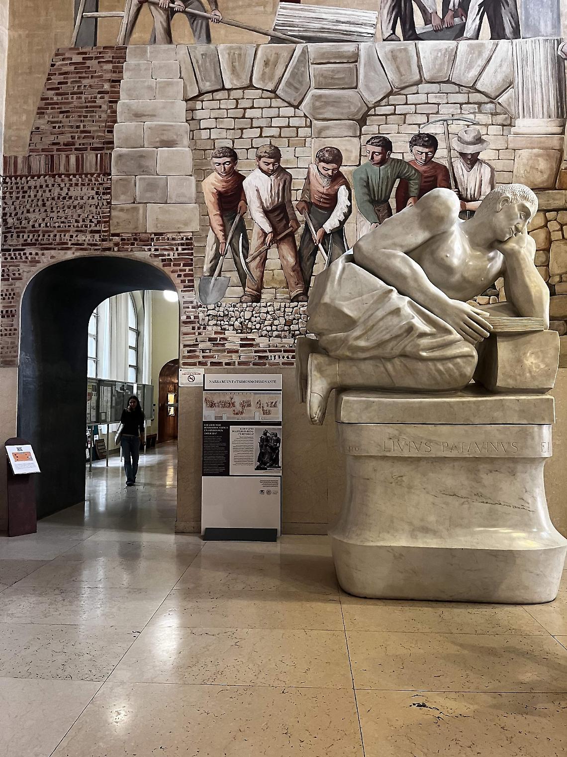 Padova inaugura i nuovi pannelli didascalici a Palazzo Liviano: una riflessione sul patrimonio “dissonante”